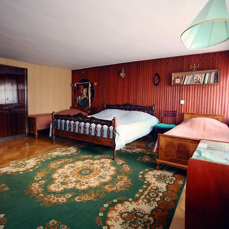 Apartment Gardenia Kutaisi Eksteriør bilde