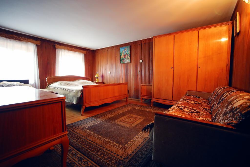 Apartment Gardenia Kutaisi Eksteriør bilde