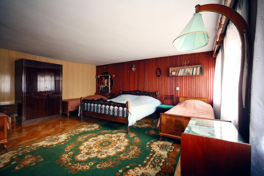 Apartment Gardenia Kutaisi Eksteriør bilde